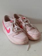 Roze Nike sneakers mt 40, Nike, Ophalen of Verzenden, Roze, Sneakers of Gympen