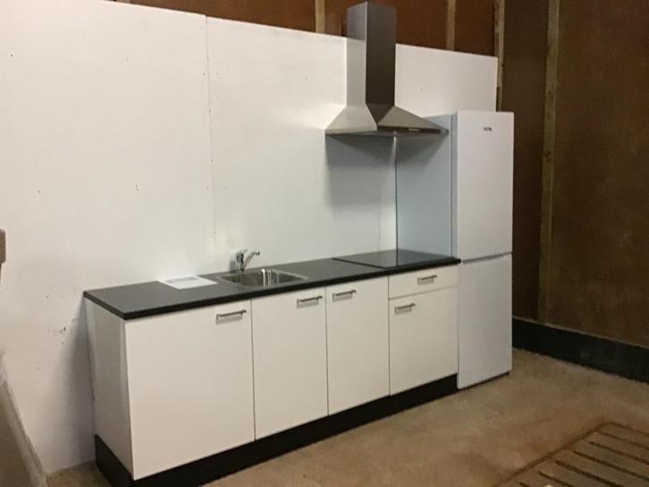 bijkeuken recht keuken blok, Huis en Inrichting, Keuken | Complete keukens, Nieuw, Enkelwandige keuken, Wit, Hout, Ophalen of Verzenden