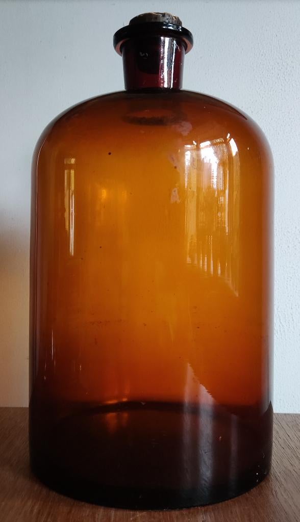 Apotheek fles bruin met kurk, Ophalen of Verzenden