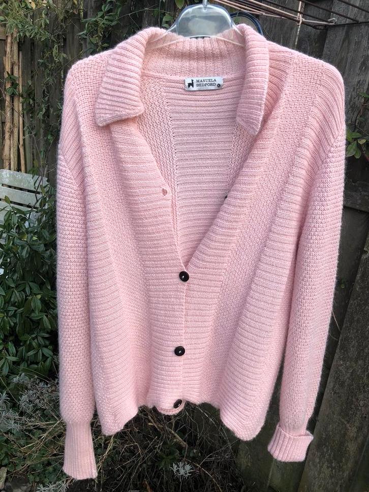 Luxueus 100% Alpaca vest roze, maat 42/44 zacht en warm, Kleding | Dames, Truien en Vesten, Zo goed als nieuw, Maat 42/44 (L)
