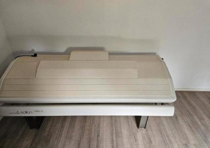 Soltron Caribic 10 Zonnebank - Gebruikt, Witgoed en Apparatuur, Zonnebanken en Gezichtsbruiners, Gebruikt, Zonnebank dubbelzijdig