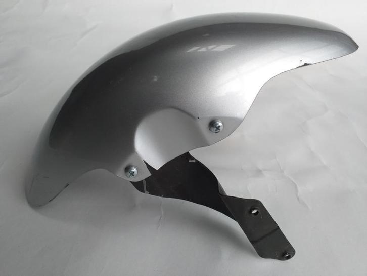 Voorspatbord Suzuki Streetmagic grijs gebruikt compleet, Fietsen en Brommers, Overige Fietsen en Brommers, Gebruikt, Ophalen of Verzenden