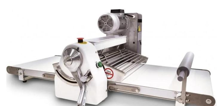 Dough sheeter / Deeguitroller Sinmag 520S, Zakelijke goederen, Horeca | Keukenapparatuur, Bakkerij en Slagerij, Gebruikt, Ophalen