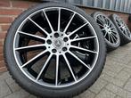19 Inch Orginele Mercedes A-Klasse CLA B Winterset AMG TPMS, Info@mercedes-benz.nl, Gebruikt, Banden en Velgen, Winterbanden