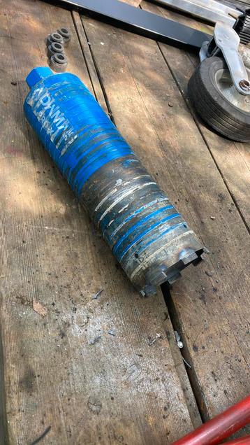 Adamas diamant kernboor 102 mm met nueuwe tanden   € 40,00 beschikbaar voor biedingen
