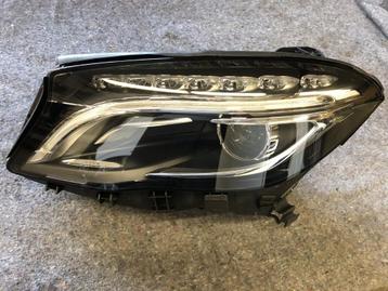 Linkse Koplamp W156 GLA Bi Xenon Kaal beschikbaar voor biedingen