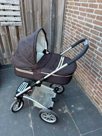 Complete kinderwagen  beschikbaar voor biedingen
