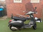 Vespa sprint 2018, Fietsen en Brommers, Ophalen, Zo goed als nieuw, Benzine, Overige modellen