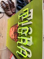 Neon Tigra Lamp - Vintage Design Blikvanger, Verzamelen, Merken en Reclamevoorwerpen, Ophalen of Verzenden, Gebruikt, Lichtbak of (neon) lamp