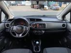 Toyota Yaris 1.0 VVT-i Trend|Airco|Camera|Bluetooth|APK, Auto's, Toyota, Euro 5, Stof, Gebruikt, Met garantie (alle)