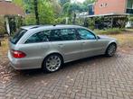 Mercedes-Benz E-Klasse 2.6 E240 Combi AUT 2003 Grijs, Auto's, Automaat, Achterwielaandrijving, 2597 cc, 1645 kg