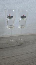 2 Heineken bierglazen op voet, Ophalen of Verzenden, Zo goed als nieuw, Glas of Glazen, Heineken
