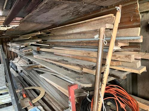 Grote partij planken, balken, platen., Doe-het-zelf en Verbouw, Hout en Planken, Zo goed als nieuw, Plank, Minder dan 25 mm, Ophalen