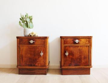 Set houten vintage nachtkastjes. 2 Art Deco / retro kasten beschikbaar voor biedingen
