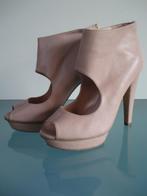 GRATIS VERZENDEN | SEXY nude hakken 39, Verzenden, Beige, Zo goed als nieuw, Schoenen met hoge hakken