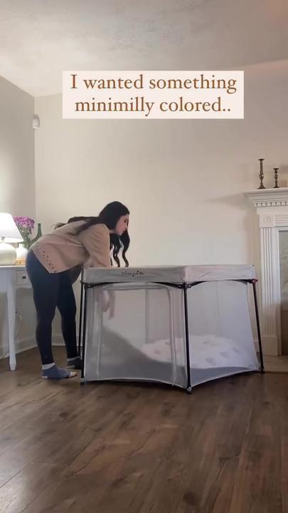 Campingbedje met extra matras, royale ruimte,, Kinderen en Baby's, Boxen, Zo goed als nieuw, Overige vormen, Ophalen of Verzenden