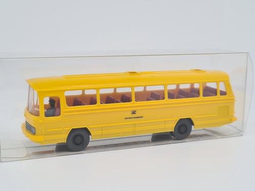 Regionale bus met chauffeur lijndienst - Wiking 1/87, Hobby en Vrije tijd, Modelauto's | 1:87, Zo goed als nieuw, Bus of Vrachtwagen