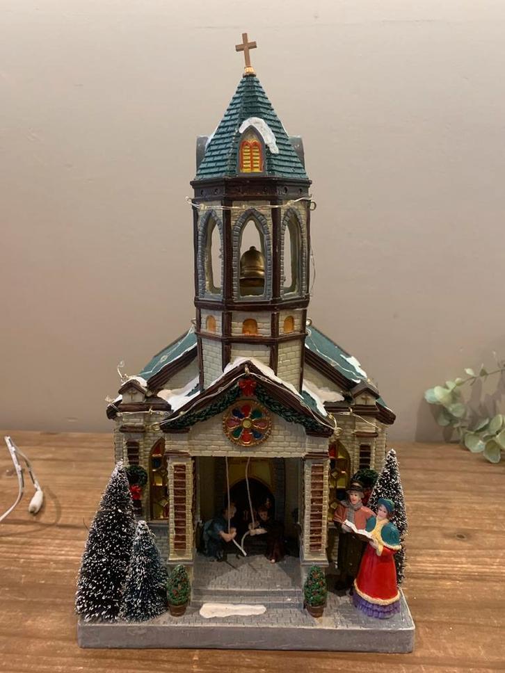 Intratuin Kerstdorp Kerk met lich, geluid en beweging, Diversen, Kerst, Zo goed als nieuw, Ophalen of Verzenden