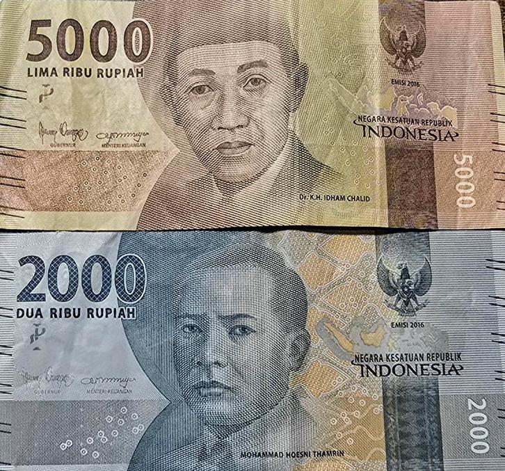 Indonesische Rupiah Biljetten - 2000 & 5000, Postzegels en Munten, Bankbiljetten | Azië, Los biljet, Ophalen of Verzenden