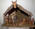 Kerststal met houten kerstgroep, Ophalen of Verzenden, Gebruikt