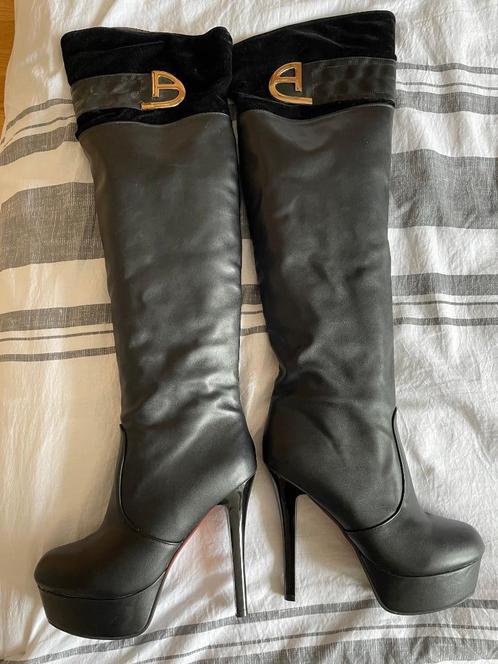 Nieuwe hoge over de knie sexy zwarte laarzen 13 cm, Kleding | Dames, Schoenen, Nieuw, Hoge laarzen, Zwart, Verzenden