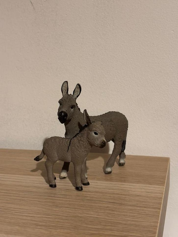 Schleich Ezel met Veulen Set, Kinderen en Baby's, Speelgoed | Actiefiguren, Zo goed als nieuw, Ophalen of Verzenden