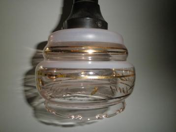 Mooie antieke vintage retro hanglamp. beschikbaar voor biedingen
