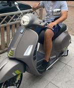Te koop: Vespa GTS HPE 2023 – Keyless – Slechts 6.000 km, Ophalen, Zo goed als nieuw, Benzine, Overige modellen
