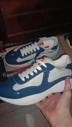 Prada Schoenen, Ophalen of Verzenden, Zo goed als nieuw, Blauw