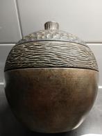 Decoratieve pot met deksel, Huis en Inrichting, Woonaccessoires | Vazen, Steen, Overige kleuren, 50 tot 75 cm, Ophalen of Verzenden