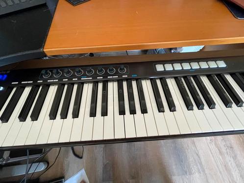 Midi Keyboard 88 toetsen Devine Versakey, Muziek en Instrumenten, Keyboards, Zo goed als nieuw, 88 toetsen, Overige merken, Ophalen
