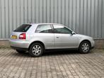 Audi A3 1.8 5V Ambiente | Climate control, Voorwielaandrijving, Startonderbreker, 4 cilinders, 610 kg