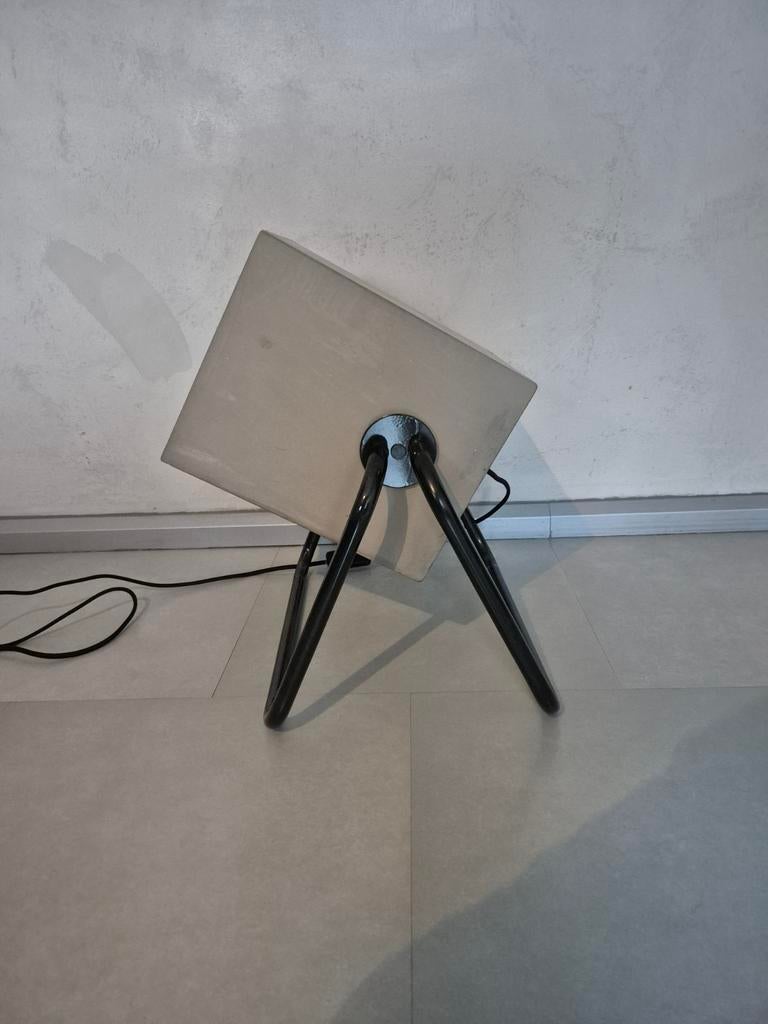 Zuiver vloerlamp beton grijs, Ophalen, Zo goed als nieuw, Metaal, Industrieel