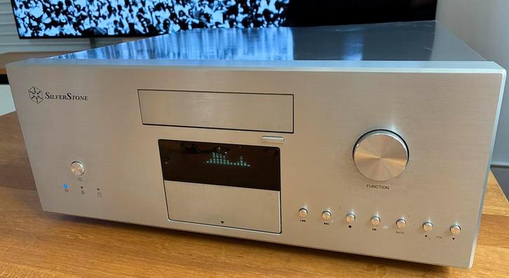 Silverstone LC16m HTPC met fluisterstille AMD A8-3870K Win7, Computers en Software, Computerbehuizingen, Gebruikt, Ophalen of Verzenden