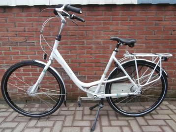 Zeer mooie Gazelle Bloom mamafiets 57 cm. 7 versnellingen beschikbaar voor biedingen