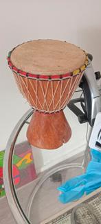 DJEMBE 21 CM handgemaakt hele ouwe, Ophalen of Verzenden, Gebruikt, Trommel