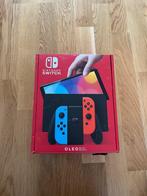 Nieuwe Nintendo Switch OLED, Ophalen of Verzenden, Nieuw, Met 2 controllers, Switch OLED