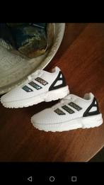 Adidas ZX Flux witte baby sneakers maat 20, Kinderen en Baby's, Schoentjes, Jongetje of Meisje, Zo goed als nieuw, Ophalen