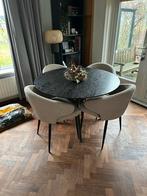 Mooie eettafel met 4 stoelen, Ophalen, Overige kleuren, Zo goed als nieuw, Vier