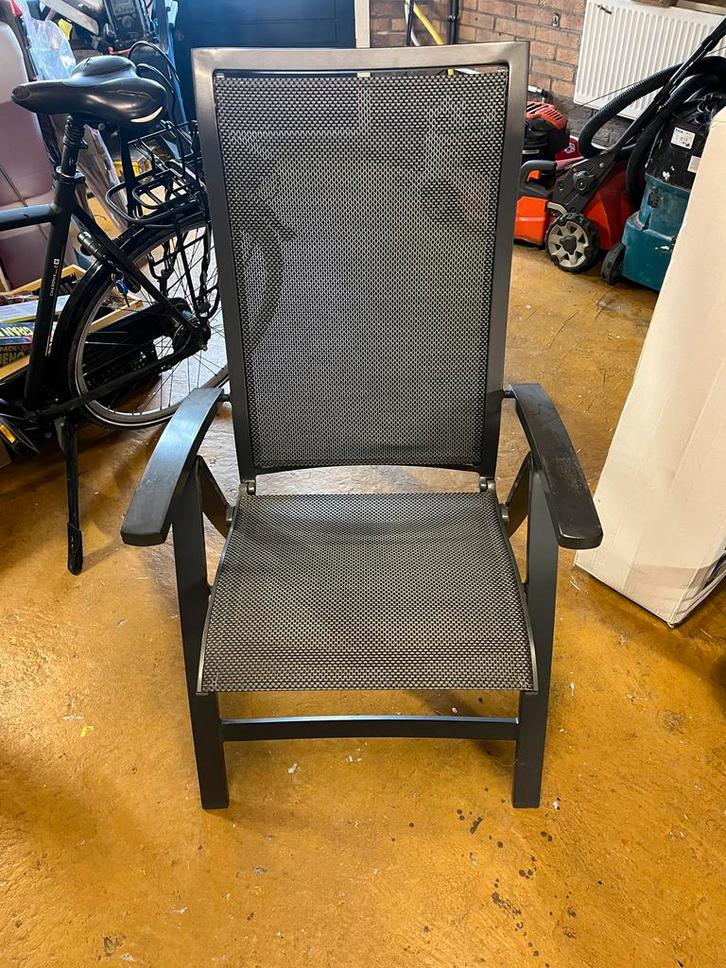 Antraciet 4-persoons tuinset met stenen tafelblad, Tuin en Terras, Tuinstoelen, Zo goed als nieuw, Aluminium, Inklapbaar, Verstelbaar