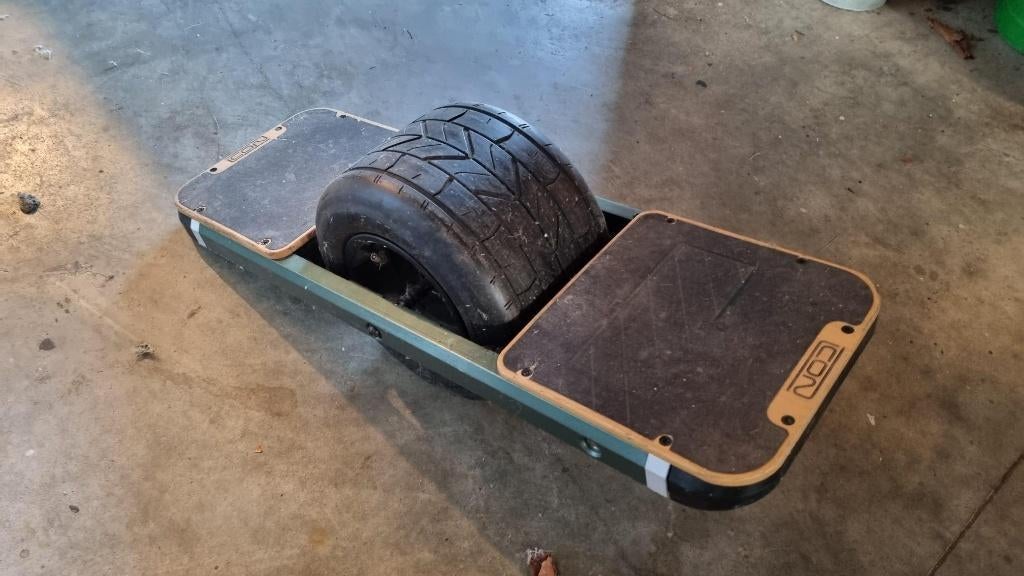 Onewheel Icon, Sport en Fitness, Skateboarden, Ophalen, Gebruikt, Overige typen