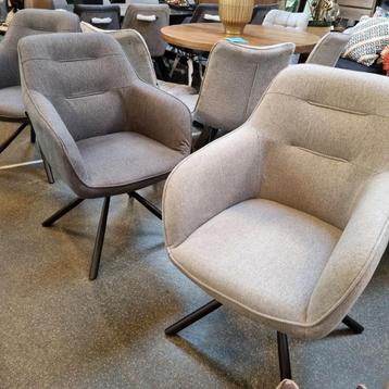 Eetkamerstoelen stof Draaibaar onderstel  beschikbaar voor biedingen