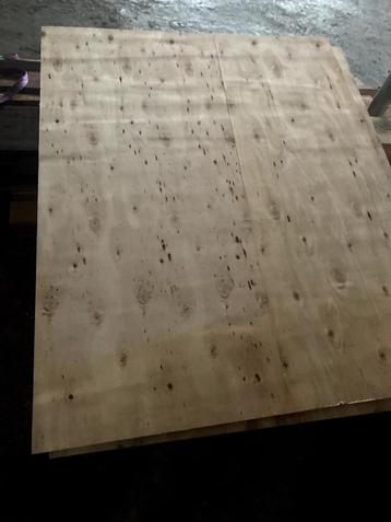 Underlayment, triplex 100 x 80 (wanden, verpakking etc. beschikbaar voor biedingen