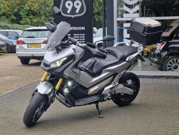 Honda NC 750 X-ADV / LED / TERMIGNONI / TOPKOFFER (bj 2017) beschikbaar voor biedingen