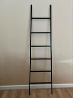 Decoratieve zwarte metalen ladder, Huis en Inrichting, Zo goed als nieuw, Ophalen