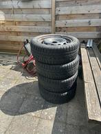 Stalen velgen met wieldoppen 15 inch 4x108, Ophalen, Gebruikt
