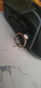 Zilveren ring met goud patroon - Lucardi, Ophalen of Verzenden, Zo goed als nieuw, Met edelsteen, Dame