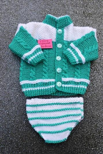  Prachtig poppen pakje voor een pop van ca. 60cm NR 1209 beschikbaar voor biedingen