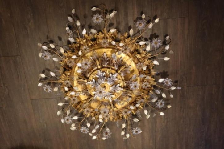 Oude vergulde grote italiaanse plafonnière met 18 lampen, Huis en Inrichting, Lampen | Plafondlampen, Gebruikt, Ophalen