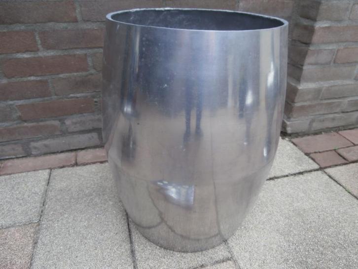 bloempot vazen taart plateau en waxinelichthouder aluminium, Huis en Inrichting, Woonaccessoires | Vazen, Zo goed als nieuw, Overige kleuren